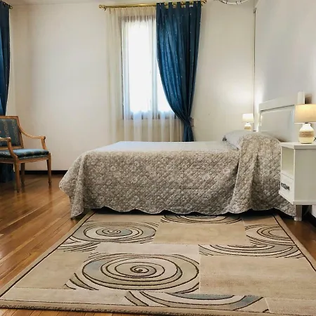 Villamoreno Alojamento de Acomodação e Pequeno-almoço 3*